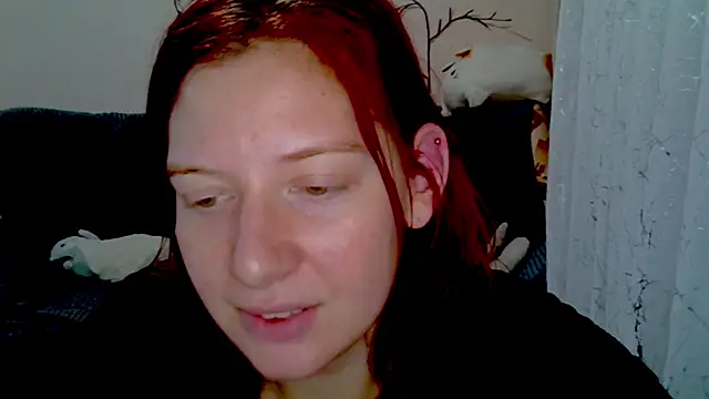 Lily Ember online show from 5, 2, 2026