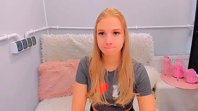 EvetteRose online show from 19, 3, 2026