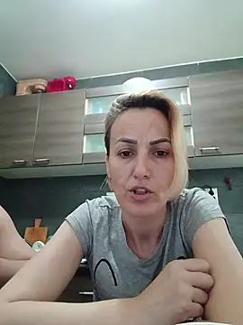 Aly-john1985 online show from 23, 10, 2025