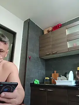 Aly-john1985 online show from 5, 10, 2025