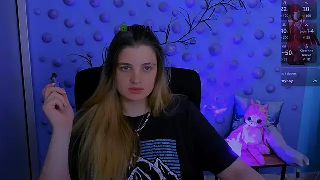 inga gree online show from 8, 4, 2026