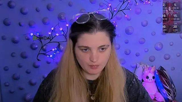 inga gree online show from 14, 4, 2026