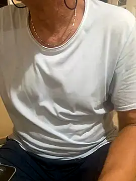 Snapshot of Unique_X_perience chatting on 17, 9, 2025 Unique X perience online show from 17, 9, 2025