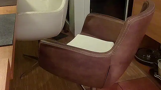 Snapshot of Unique_X_perience chatting on 6, 10, 2025 Unique X perience online show from 6, 10, 2025