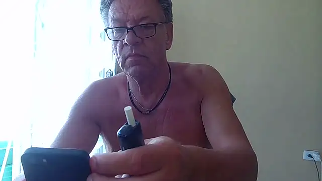 Unique X perience online show from 21, 3, 2026