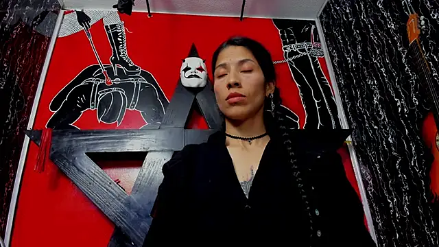 Snapshot of damian_and_tiana chatting on 4, 3, 2026 damian and tiana online show from 4, 3, 2026