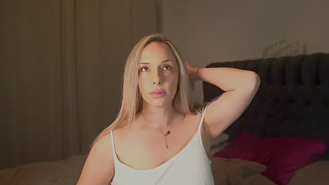 SweetBella95  online show from 17, 5, 2026