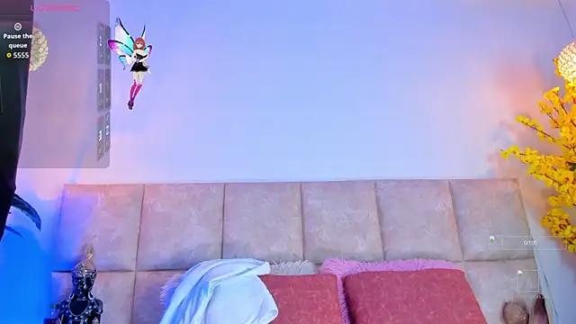 Snapshot of AbellaDannger chatting on 19, 10, 2025 AbellaDannger online show from 19, 10, 2025