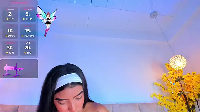 Snapshot of AbellaDannger chatting on 27, 10, 2025 AbellaDannger online show from 27, 10, 2025