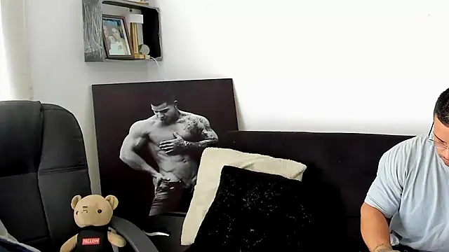 Marck Mathews online show from 24, 9, 2025