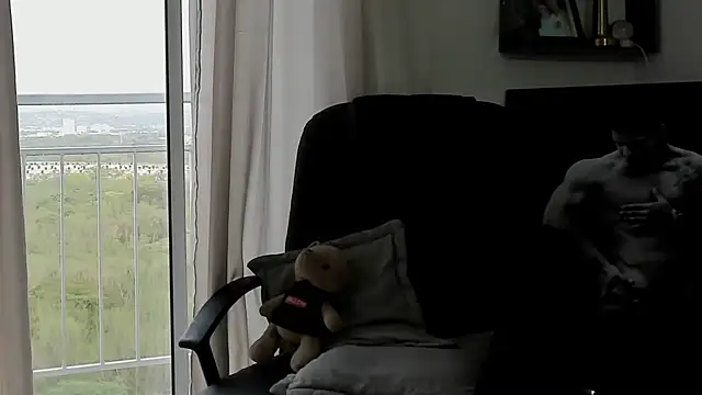 Marck Mathews online show from 18, 9, 2025