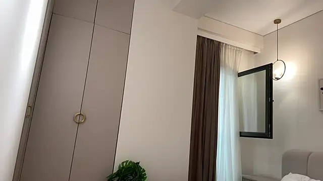 Snapshot of Kelly_Berry__ chatting on 8, 10, 2025 Kelly Berry online show from 8, 10, 2025