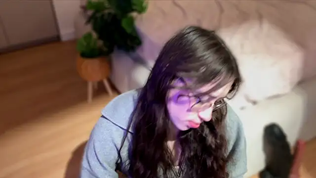 Snapshot of Kelly_Berry__ chatting on 13, 11, 2025 Kelly Berry online show from 13, 11, 2025