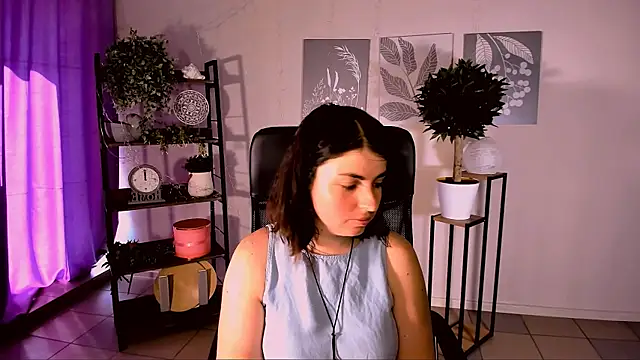 MartaEdams online show from 12, 6, 2026