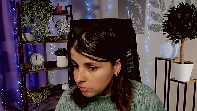 MartaEdams online show from 16, 12, 2025