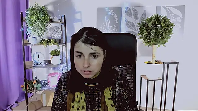 MartaEdams online show from 9, 4, 2026