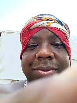 PENTHOUSECEOCLUBHOUSEPRES online show from 15, 9, 2025