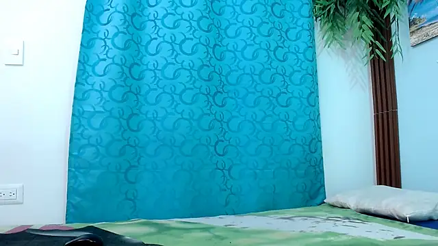 eladyrous98 online show from 28, 9, 2025