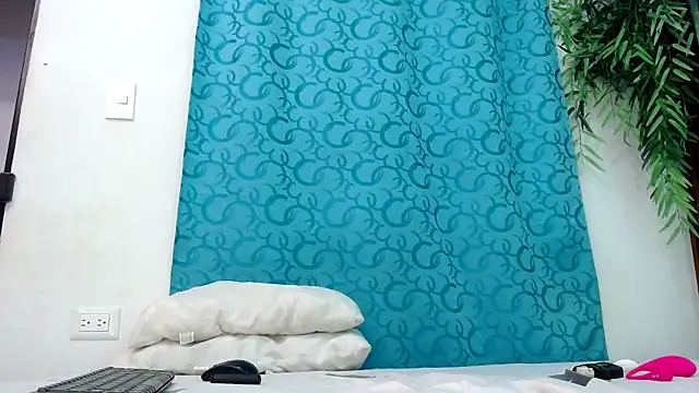 eladyrous98 online show from 19, 12, 2025