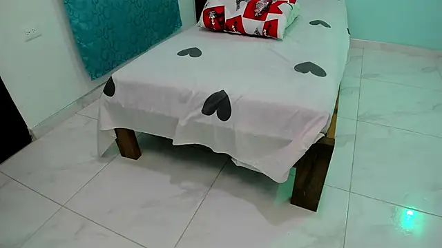 eladyrous98 online show from 30, 11, 2025