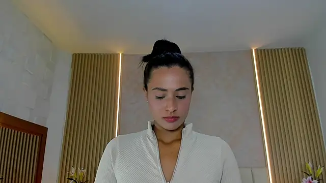 ZOEBARLOWE online show from 28, 10, 2025