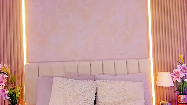 ZOEBARLOWE online show from 28, 11, 2025