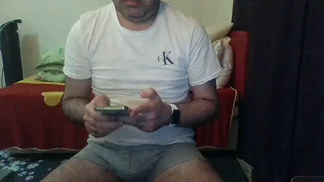 Snapshot of st206boy chatting on 14, 6, 2026 st206boy online show from 14, 6, 2026