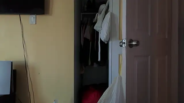 kSwisssxxx online show from 29, 10, 2025