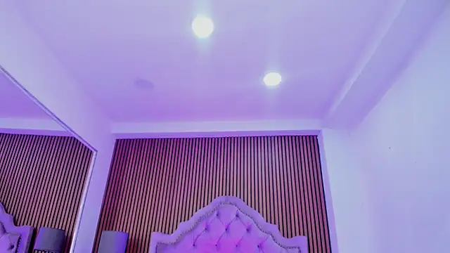 SelenaStonne online show from 8, 11, 2025