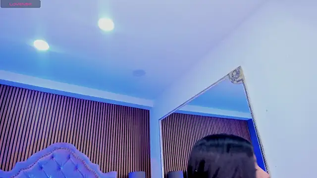 SelenaStonne online show from 27, 10, 2025