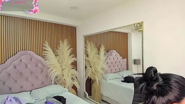 SelenaStonne online show from 7, 2, 2026