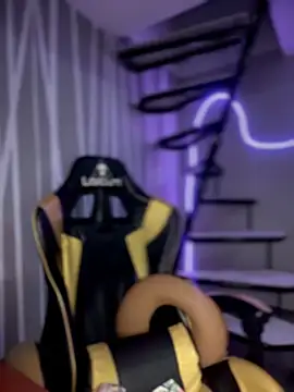 victoria amatista  online show from 5, 3, 2026