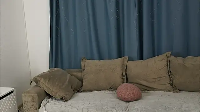 TaiteFairfield online show from 10, 11, 2025