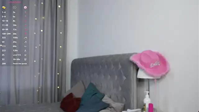 TaiteFairfield online show from 20, 9, 2025