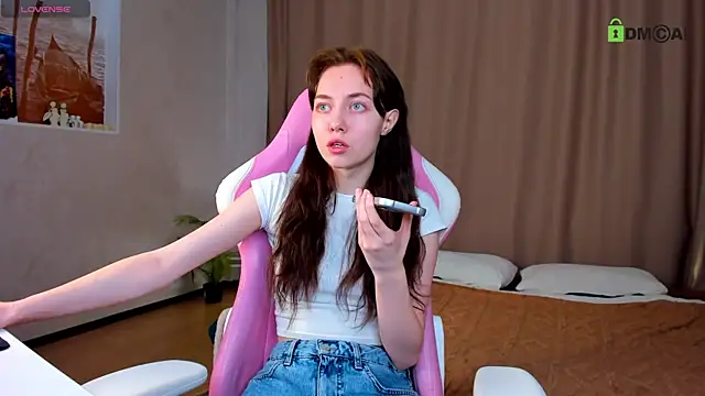 Skelerata online show from 7, 10, 2025