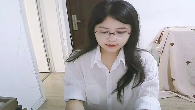 Snapshot of 98bunny chatting on 23, 9, 2025 98bunny online show from 23, 9, 2025