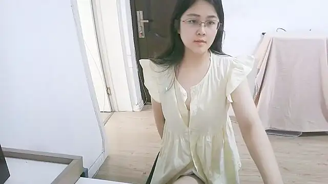 Snapshot of 98bunny chatting on 2, 7, 2026 98bunny online show from 2, 7, 2026