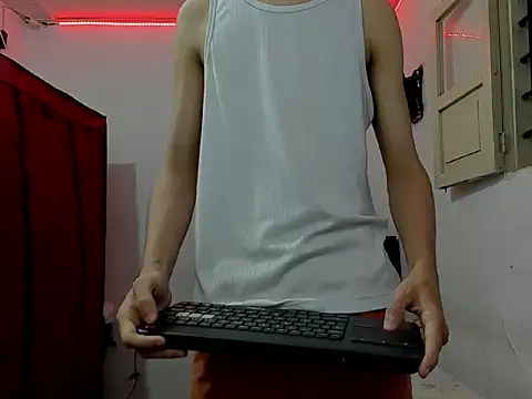 andrew 2811 online show from 4, 4, 2026