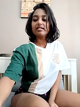 littlemissdevil69 online show from 13, 11, 2025