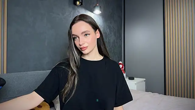 Snapshot of litlle_angelll chatting on 14, 12, 2025 litlle angelll online show from 14, 12, 2025