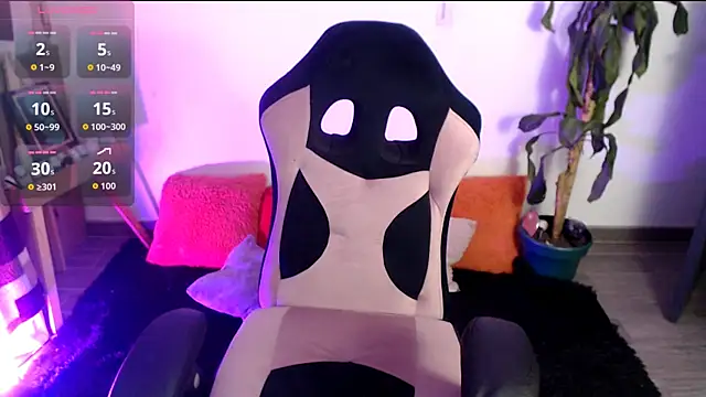 LunaBunny8 online show from 3, 12, 2025