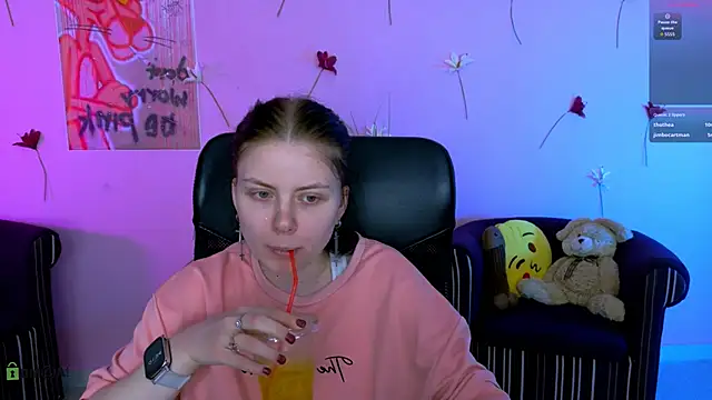 foxy tease  online show from 28, 5, 2026