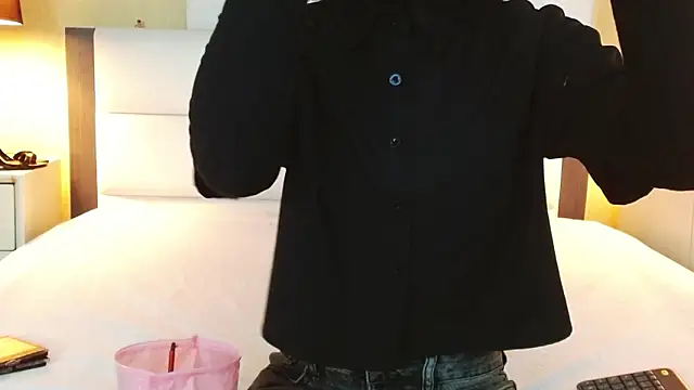 AllyPretty- online show from 13, 6, 2026