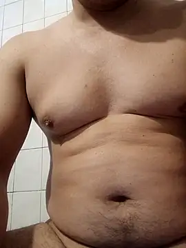 juanpa8453 online show from 16, 4, 2026