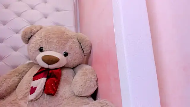 eimy skinny  online show from 27, 3, 2026