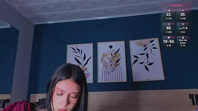 SarahMiler  online show from 11, 9, 2025