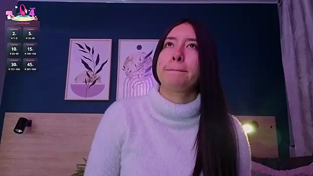 SarahMiler  online show from 9, 2, 2026