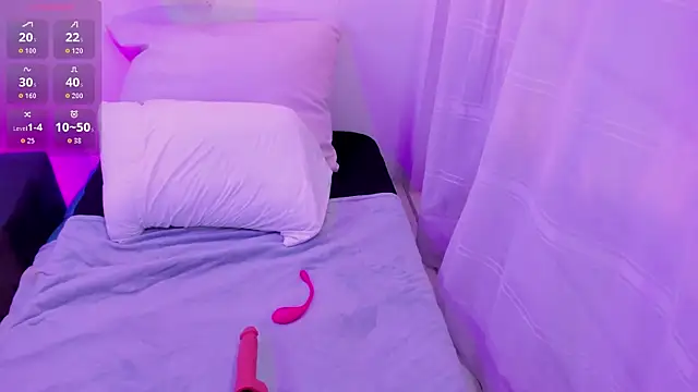 Samaraa Smith online show from 10, 10, 2025