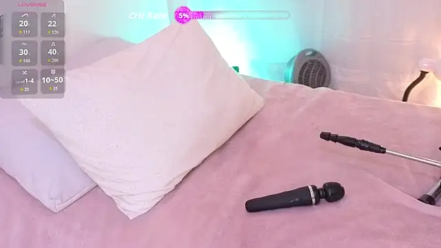 Samaraa Smith online show from 11, 3, 2026