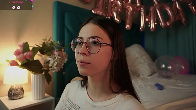 Snapshot of ywixos chatting on 20, 2, 2026 ywixos online show from 20, 2, 2026